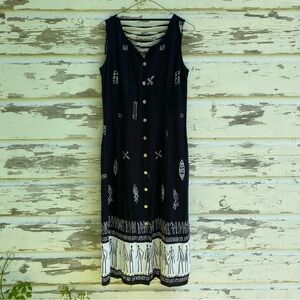 Vintage black and white tribal print tank maxi dress women’s P6 button